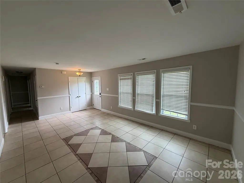 7101 Riding Trail Road Charlotte NC 28212