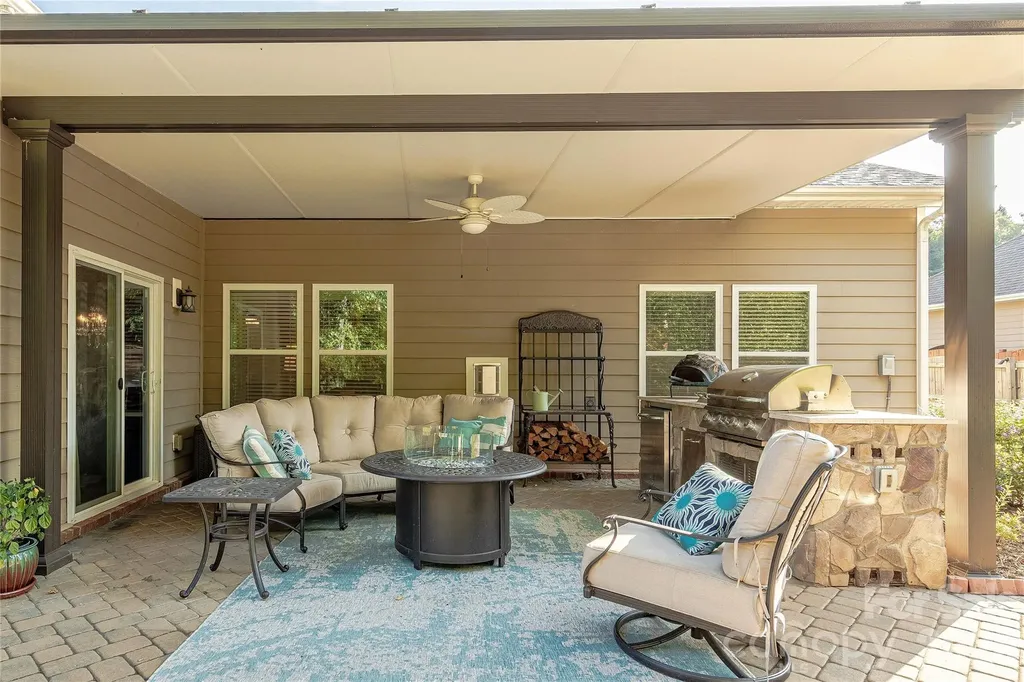 8115 Goodall Court Charlotte NC 28227