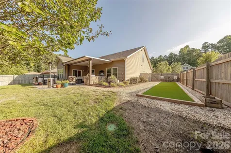 8115 Goodall Court Charlotte NC 28227