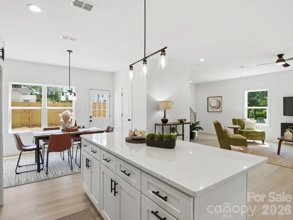 2802 Willow Street Charlotte NC 28208