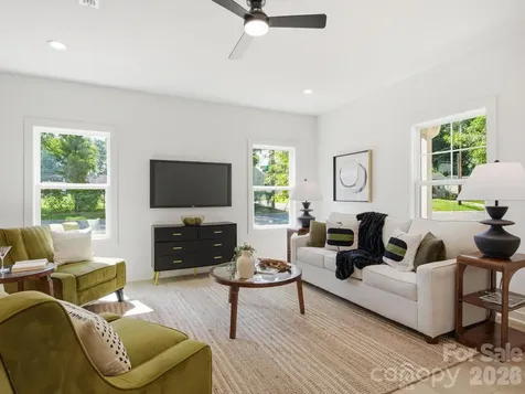 2802 Willow Street Charlotte NC 28208