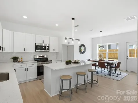 2802 Willow Street Charlotte NC 28208