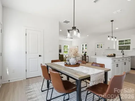 2802 Willow Street Charlotte NC 28208