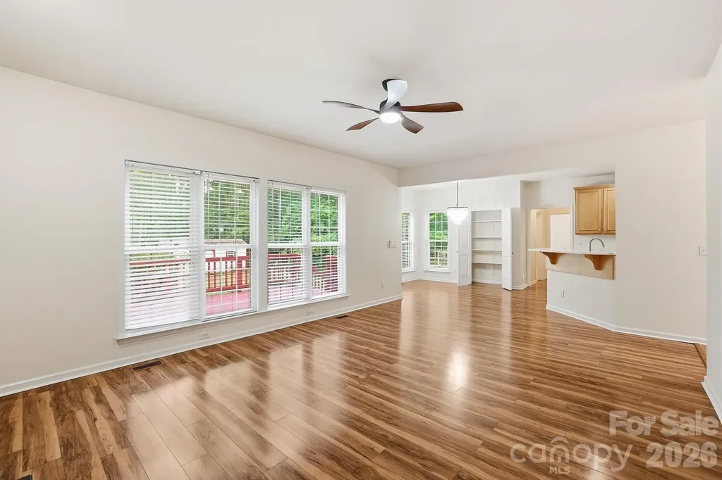 2940 Shady Reach Lane Charlotte NC 28214