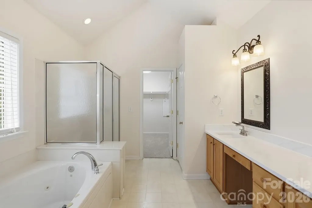 2940 Shady Reach Lane Charlotte NC 28214
