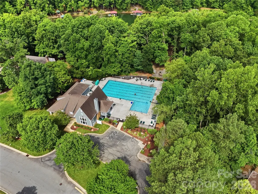 2940 Shady Reach Lane Charlotte NC 28214
