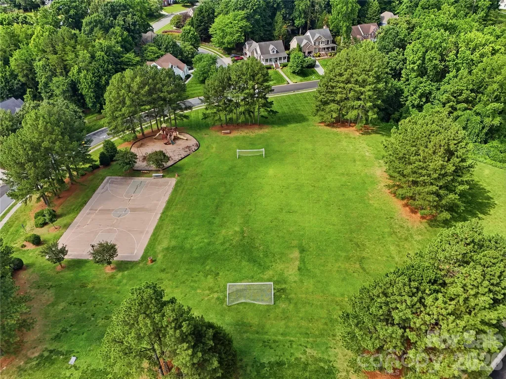 2940 Shady Reach Lane Charlotte NC 28214