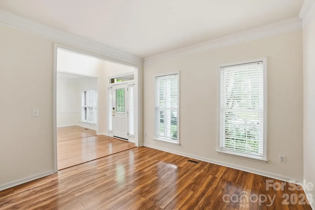 2940 Shady Reach Lane Charlotte NC 28214