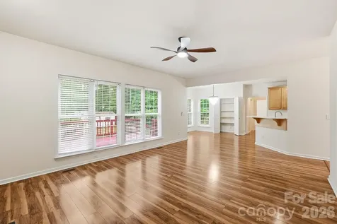 2940 Shady Reach Lane Charlotte NC 28214