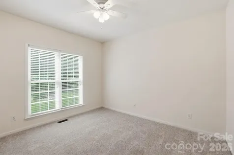 2940 Shady Reach Lane Charlotte NC 28214