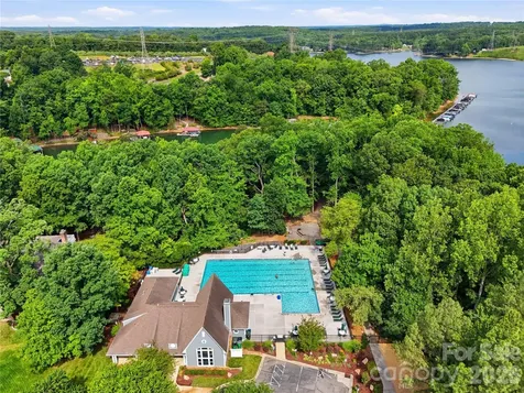 2940 Shady Reach Lane Charlotte NC 28214