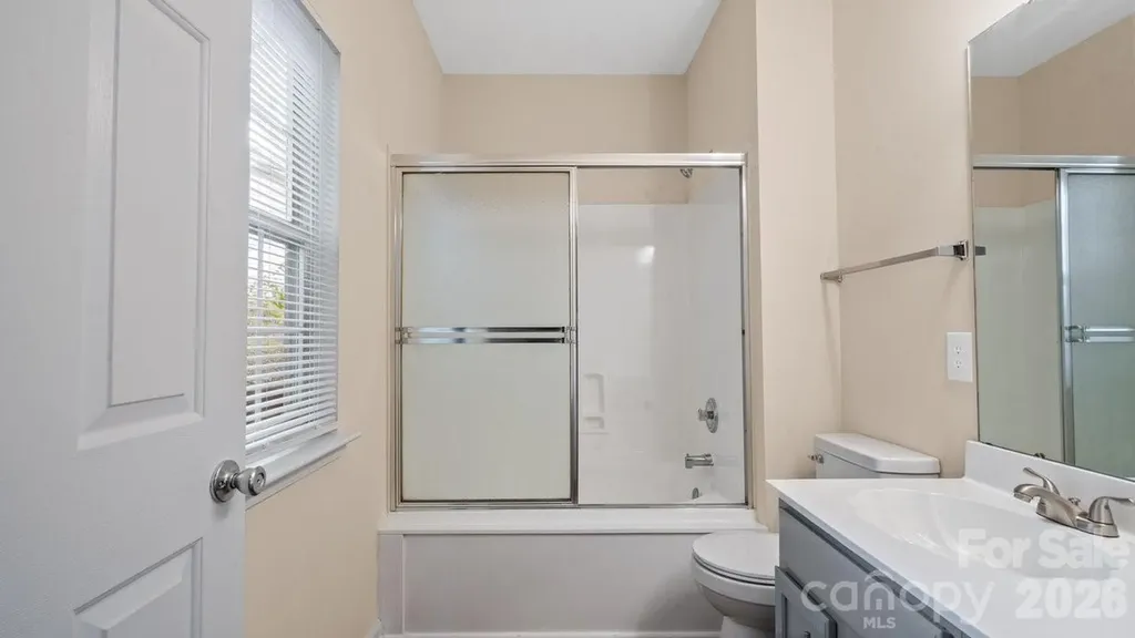 5322 Chinemist Court Charlotte NC 28269