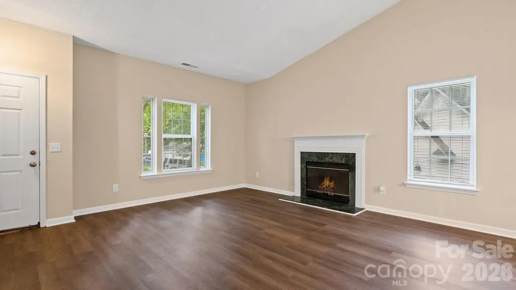 5322 Chinemist Court Charlotte NC 28269