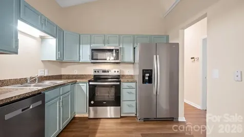5322 Chinemist Court Charlotte NC 28269