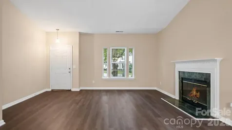 5322 Chinemist Court Charlotte NC 28269