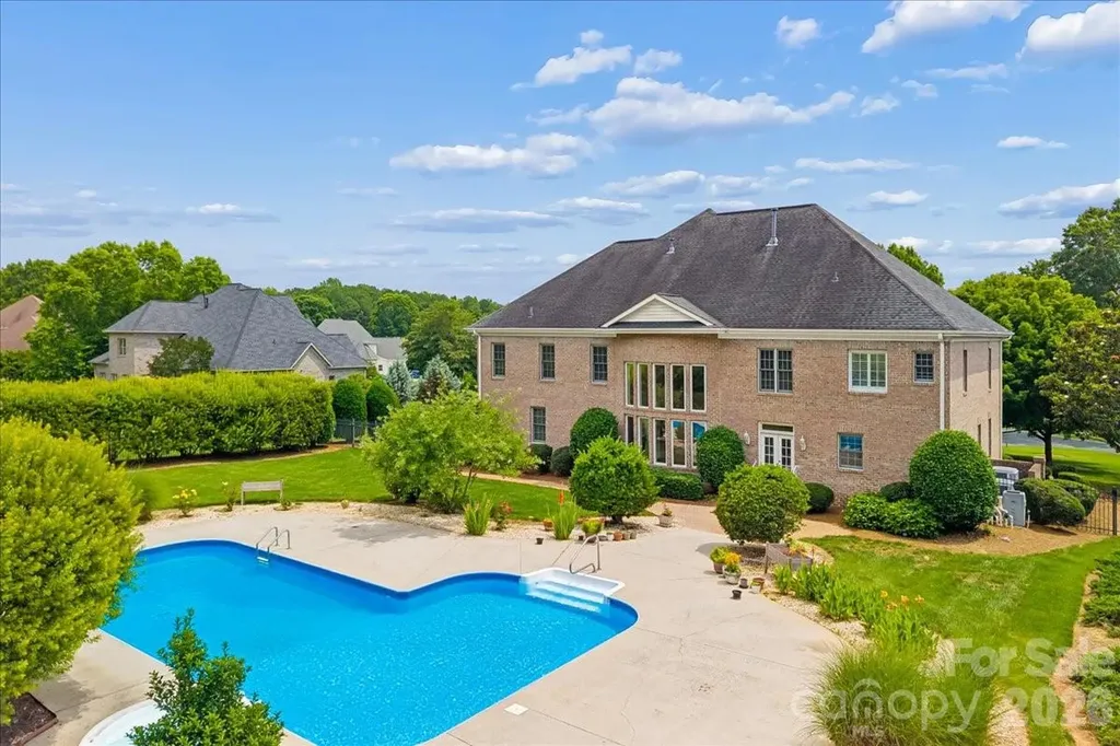 4305 Mourning Dove Drive Matthews NC 28104
