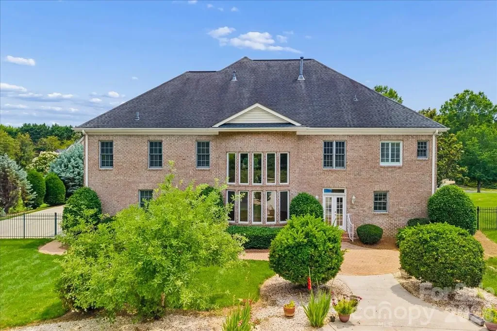 4305 Mourning Dove Drive Matthews NC 28104