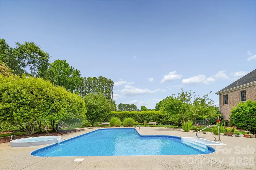 4305 Mourning Dove Drive Matthews NC 28104