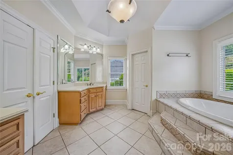 4305 Mourning Dove Drive Matthews NC 28104