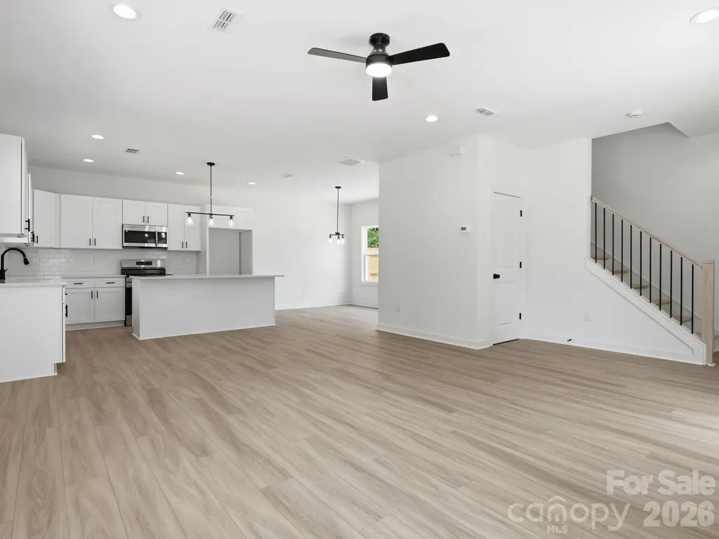 2806 Willow Street Charlotte NC 28208