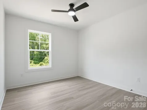 2806 Willow Street Charlotte NC 28208