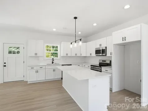 2806 Willow Street Charlotte NC 28208