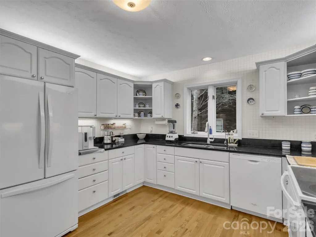 228 Crescent Drive Lake Junaluska NC 28745