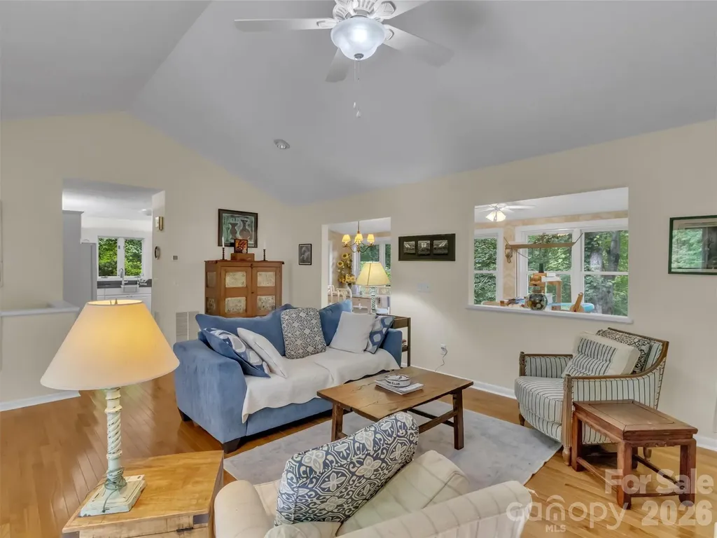 228 Crescent Drive Lake Junaluska NC 28745