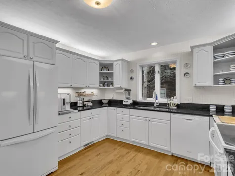 228 Crescent Drive Lake Junaluska NC 28745