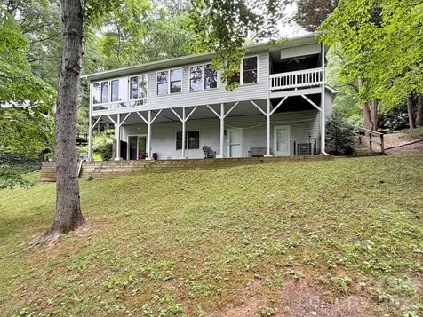 228 Crescent Drive Lake Junaluska NC 28745