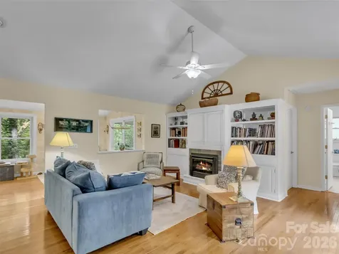 228 Crescent Drive Lake Junaluska NC 28745