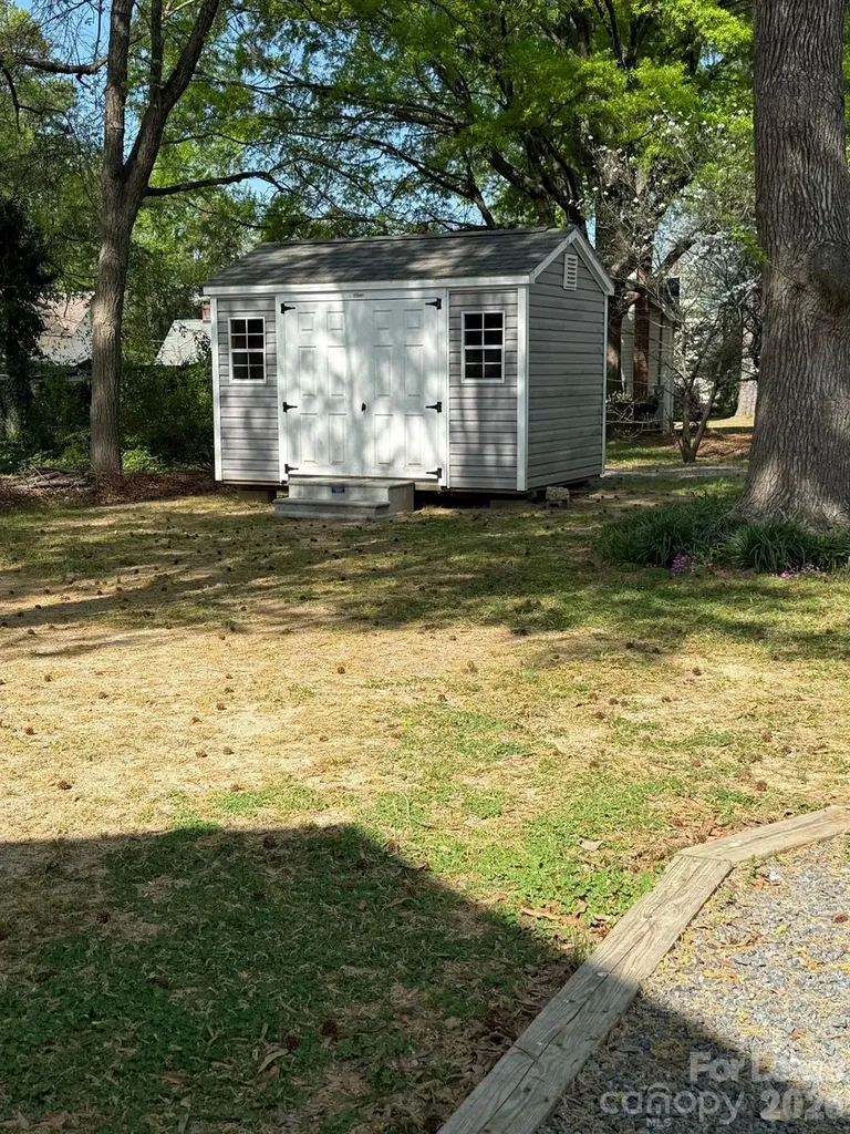 404 S Rose Avenue Kannapolis NC 28083