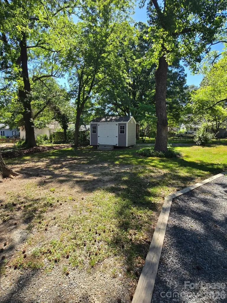 404 S Rose Avenue Kannapolis NC 28083