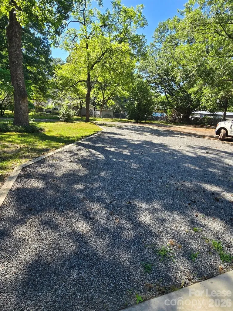404 S Rose Avenue Kannapolis NC 28083