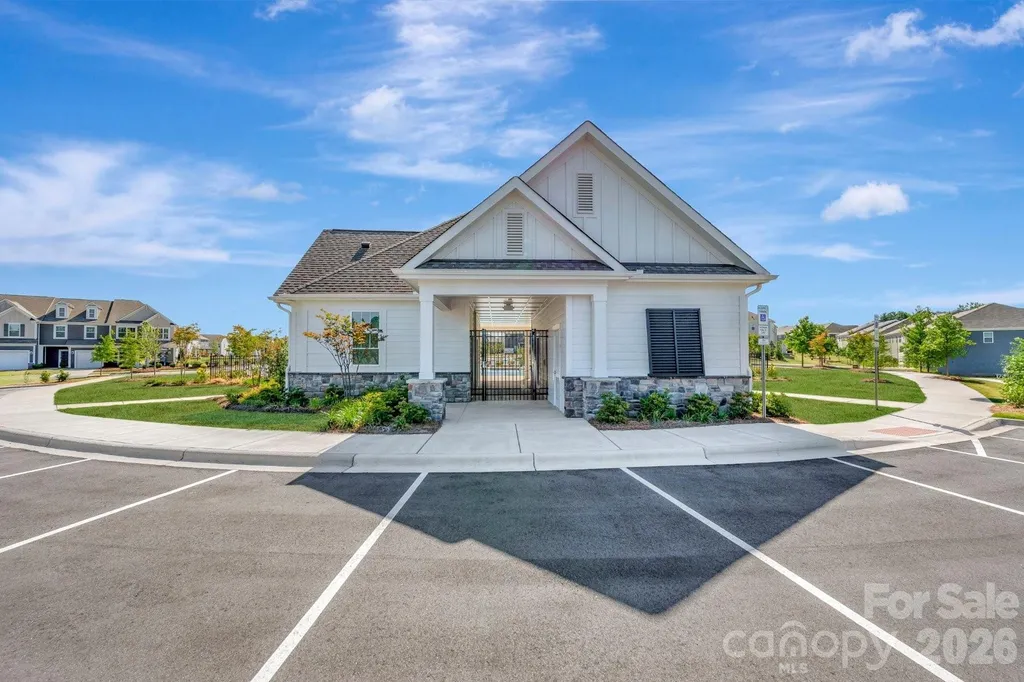 832 Earhart Street NW Concord NC 28027