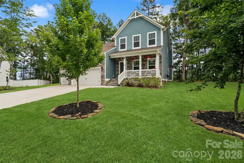 5532 Angus Drive Midland NC 28107