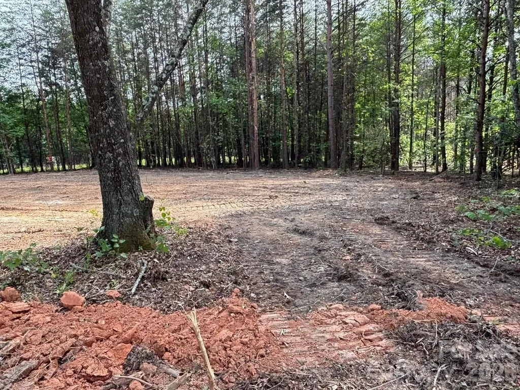 328 Southern Way Nebo NC 28761