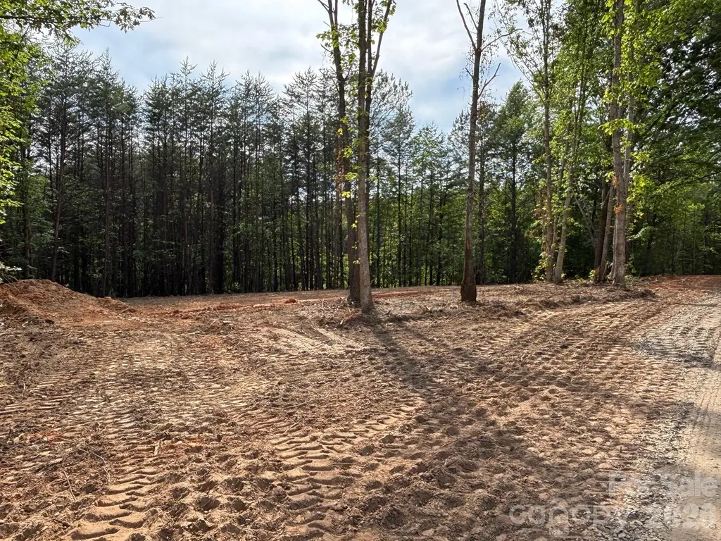 328 Southern Way Nebo NC 28761