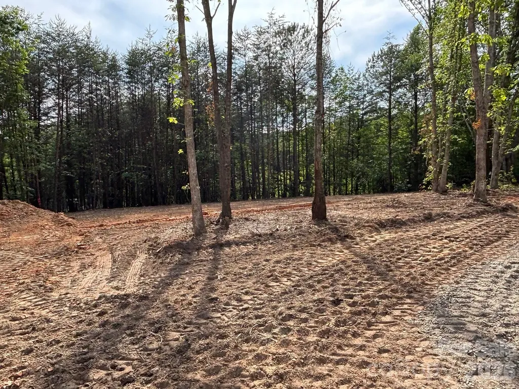 328 Southern Way Nebo NC 28761