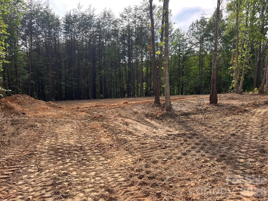 328 Southern Way Nebo NC 28761