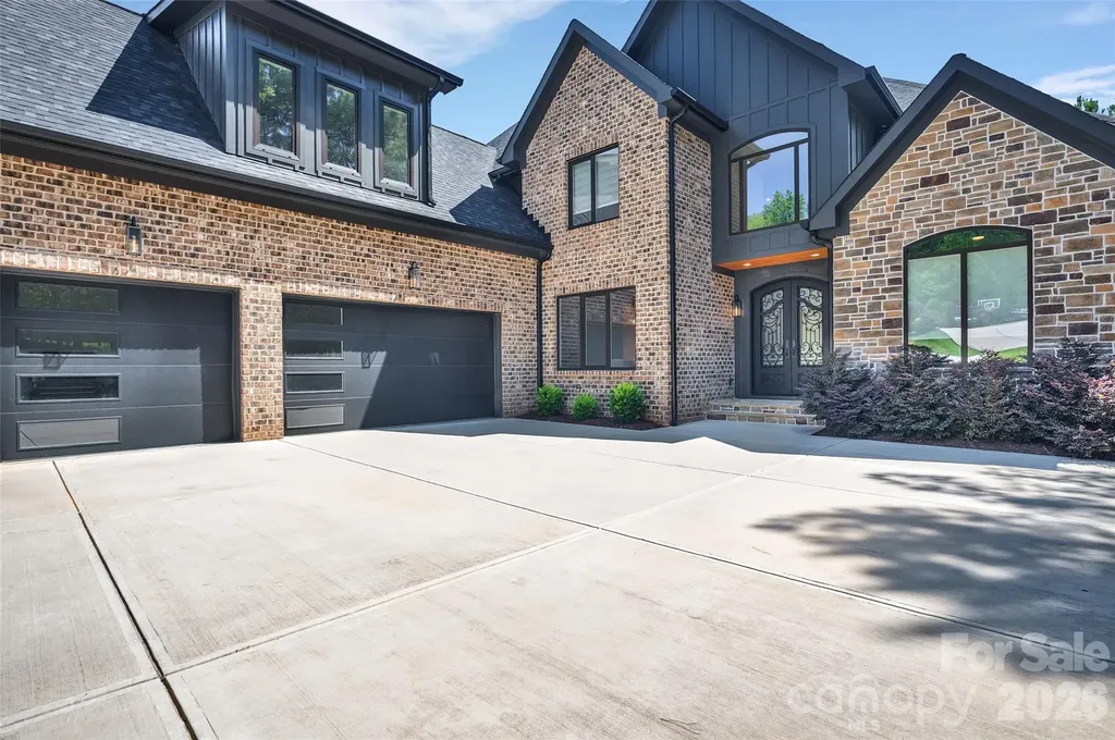 4010 Spindrift Cove Drive Denver NC 28037