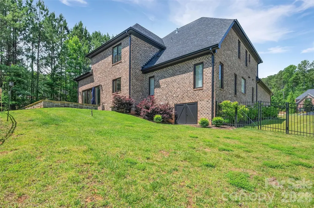 4010 Spindrift Cove Drive Denver NC 28037