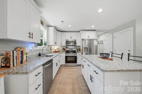 2370 Ellen Street Granite Falls NC 28630