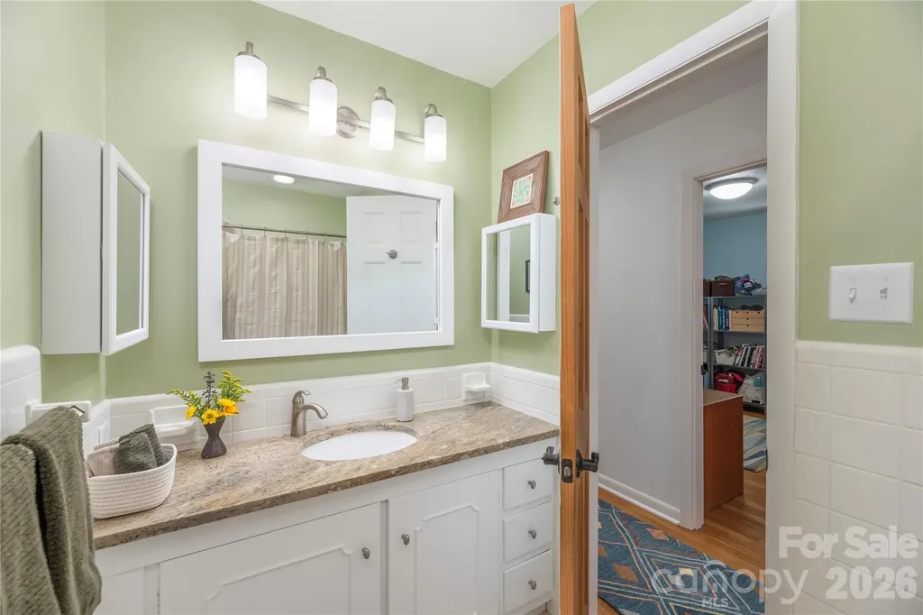 90 Bell Road Asheville NC 28805