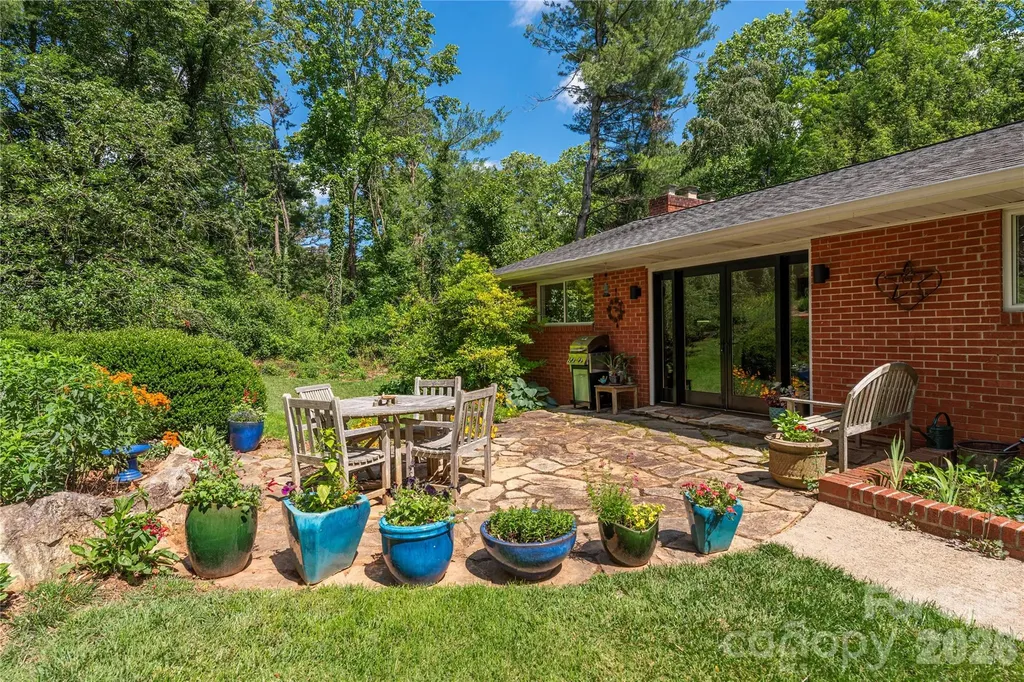 90 Bell Road Asheville NC 28805