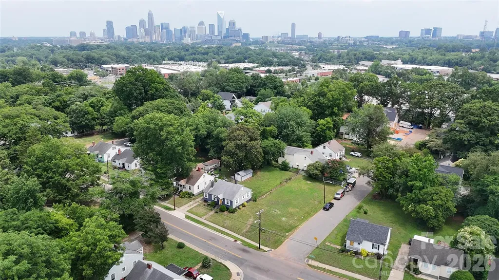 1321 Camp Greene Street Charlotte NC 28208