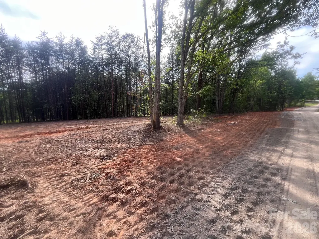 328 Southern Way Nebo NC 28761