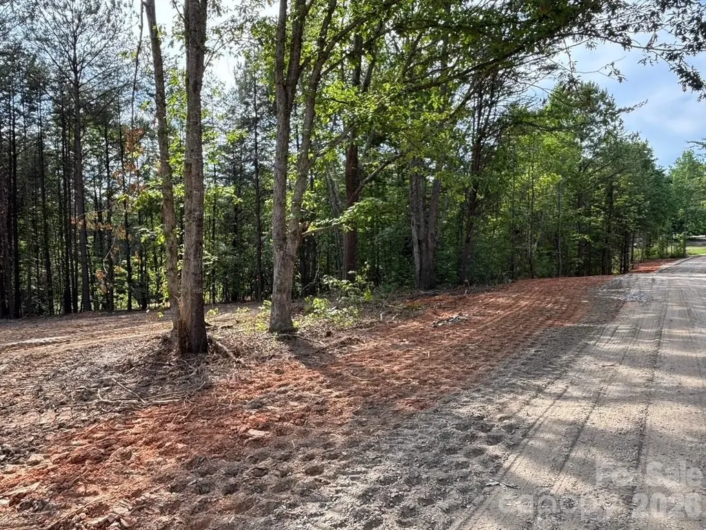 328 Southern Way Nebo NC 28761