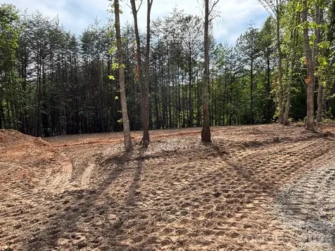 328 Southern Way Nebo NC 28761