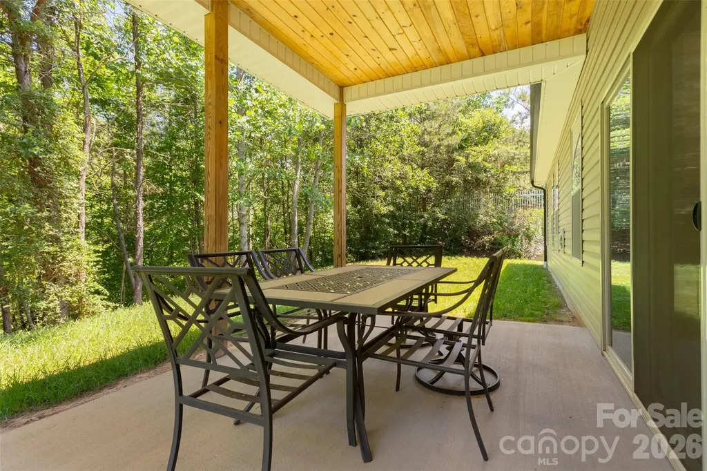 48 River Walk Drive Asheville NC 28804
